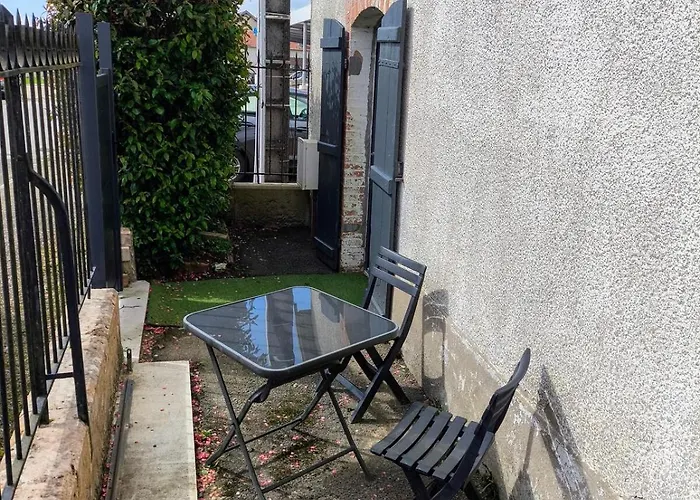 Maisonnette Confort Apartment Saints-Geosmes